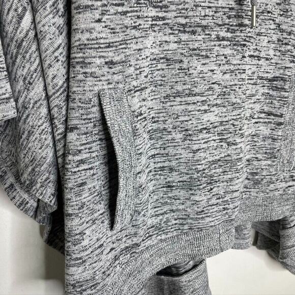 Athleta Heather Gray Poncho Hooded Sweater Size Small Women’s - Picture 4 of 8